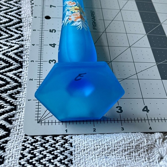 Westmoreland | Vintage | Blue Mist Hand Painted Floral Satin Glass Bud Vase 9.5" - Picture 11 of 13